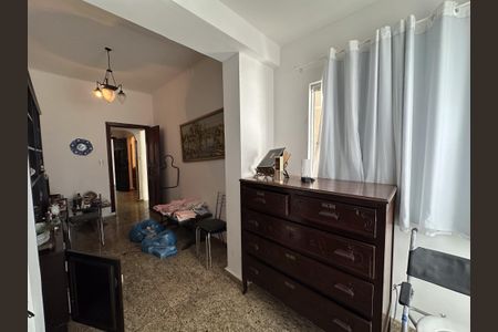 Sala de casa à venda com 3 quartos, 209m² em Água Branca, São Paulo