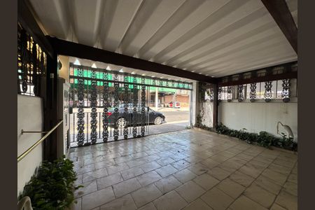 Casa à venda com 209m², 3 quartos e 1 vagaGaragem