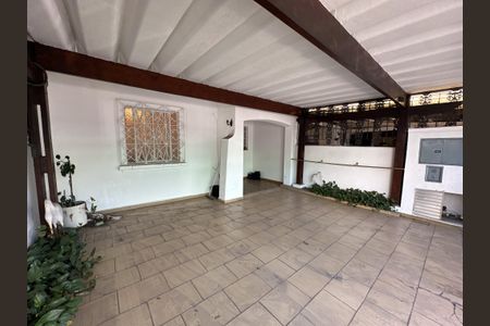 Casa à venda com 209m², 3 quartos e 1 vagaGaragem