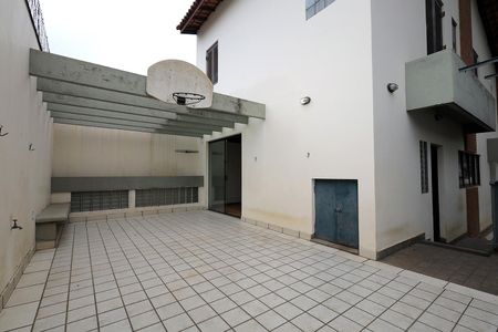 Casa à venda com 180m², 3 quartos e 2 vagasÁrea Externa