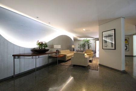 Apartamento à venda com 185m², 4 quartos e 3 vagasHall Social