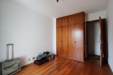 Apartamento à venda com 185m², 4 quartos e 3 vagasQuarto 3 - Suíte