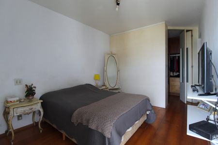 Apartamento à venda com 185m², 4 quartos e 3 vagasQuarto 4 - Suíte