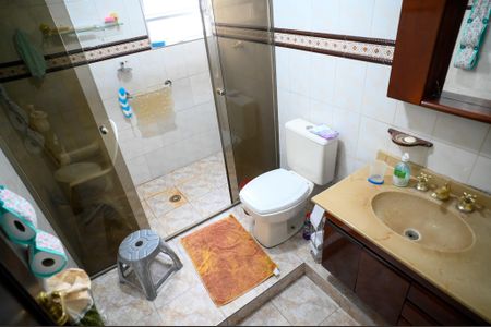 Casa à venda com 200m², 3 quartos e 2 vagasBanheiro 1