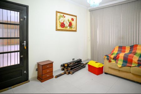 Sala de casa à venda com 3 quartos, 200m² em Jardim Maria Estela, São Paulo