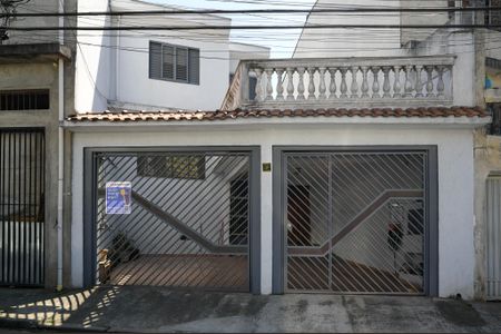 Casa à venda com 200m², 3 quartos e 2 vagasFachada