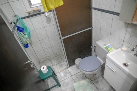 Casa à venda com 200m², 3 quartos e 2 vagasBanheiro 2