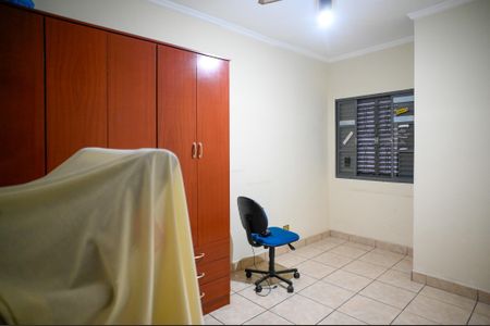 Casa à venda com 200m², 3 quartos e 2 vagasQuarto 2