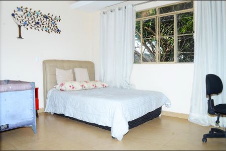 Casa à venda com 250m², 4 quartos e 3 vagasQuarto 1