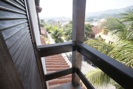 Casa de condomínio para alugar com 510m², 7 quartos e 3 vagasvaranda do Quarto 4