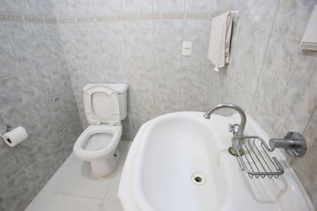 Casa de condomínio para alugar com 510m², 7 quartos e 3 vagasLavabo