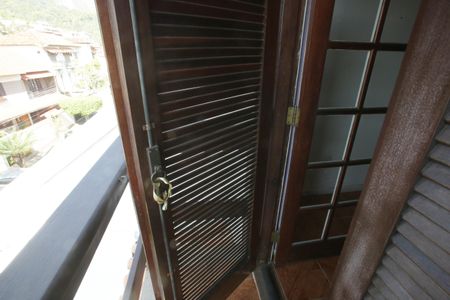 Casa de condomínio para alugar com 510m², 7 quartos e 3 vagasvaranda do Quarto 4