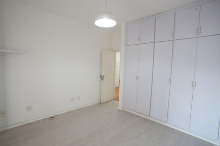 Casa de condomínio para alugar com 510m², 7 quartos e 3 vagasQuarto 6