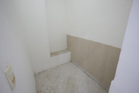 Casa de condomínio para alugar com 510m², 7 quartos e 3 vagasQuarto de Serviço