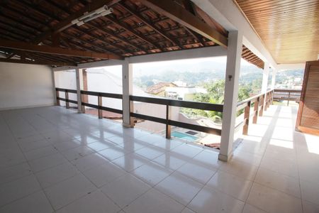 Casa de condomínio para alugar com 510m², 7 quartos e 3 vagasVaranda do Terceiro Piso