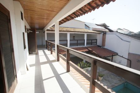 Casa de condomínio para alugar com 510m², 7 quartos e 3 vagasVaranda da Suíte 2