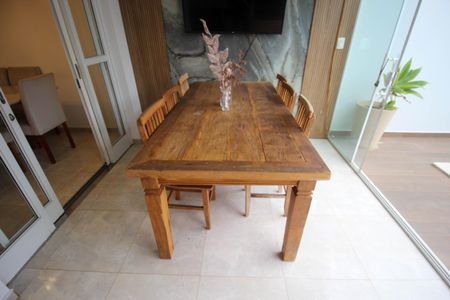 Casa de condomínio para alugar com 200m², 3 quartos e 2 vagasÁrea Gourmet