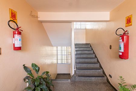Apartamento à venda com 56m², 2 quartos e 1 vagaÁrea Comum - Escada