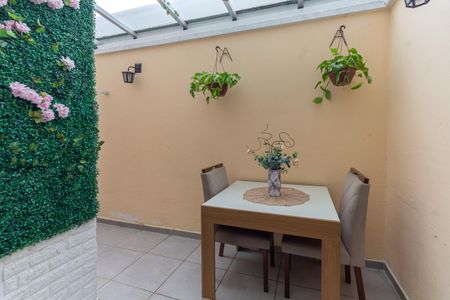 Apartamento à venda com 62m², 2 quartos e 1 vagaQuintal