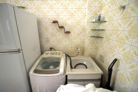 Apartamento à venda com 96m², 2 quartos e 1 vagaÁrea de Serviço