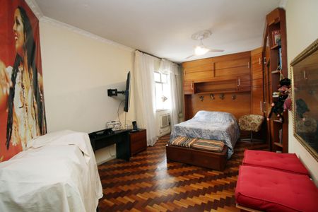 Apartamento à venda com 96m², 2 quartos e 1 vagaQuarto 1