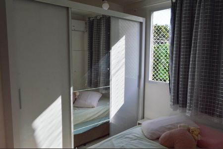 Quarto 1 de apartamento para alugar com 2 quartos, 52m² em Curicica, Rio de Janeiro