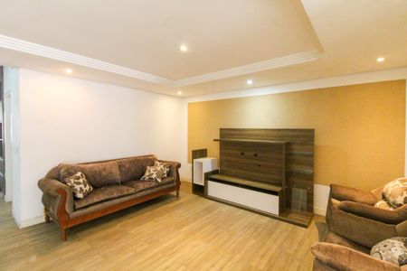 Casa para alugar com 203m², 3 quartos e 2 vagas Casa para alugar com 203m², 3 quartos e 2 vagasSala 1