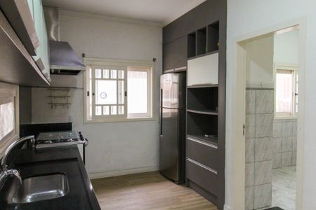 Casa para alugar com 203m², 3 quartos e 2 vagas Casa para alugar com 203m², 3 quartos e 2 vagasCozinha
