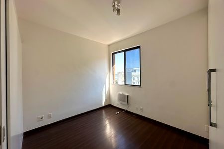 Apartamento à venda com 80m², 2 quartos e 1 vagaSuíte