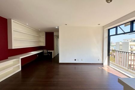 Sala de apartamento à venda com 2 quartos, 80m² em Humaitá, Rio de Janeiro