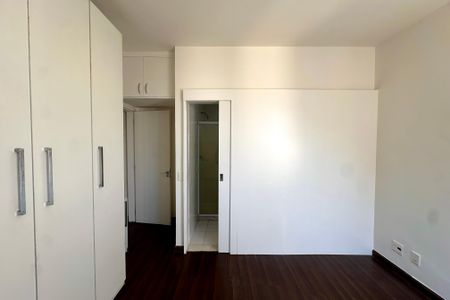 Apartamento à venda com 80m², 2 quartos e 1 vagaSuíte