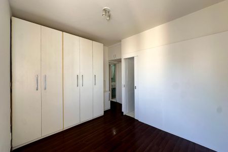 Apartamento à venda com 80m², 2 quartos e 1 vagaSuíte
