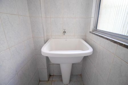 Apartamento à venda com 62m², 3 quartos e sem vagaÁrea de Serviço