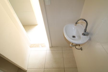 Casa à venda com 210m², 3 quartos e 4 vagasBanheiro de Serviço