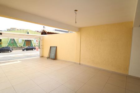 Casa à venda com 210m², 3 quartos e 4 vagasGaragem