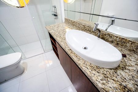 Casa à venda com 125m², 3 quartos e 1 vagaBanheiro