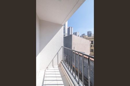 Apartamento à venda com 32m², 2 quartos e sem vagaSacada