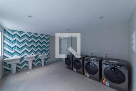 Apartamento à venda com 32m², 2 quartos e sem vaga Apartamento à venda com 32m², 2 quartos e sem vagaÁrea comum