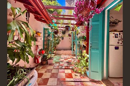 Apartamento à venda com 78m², 3 quartos e sem vaga