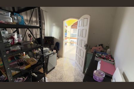 Casa à venda com 4 quartos, 250m² em Cantagalo, Niterói