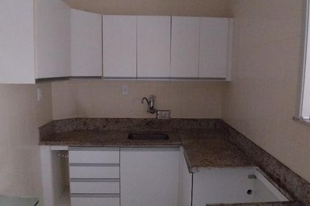 Apartamento à venda com 80m², 2 quartos e 1 vaga