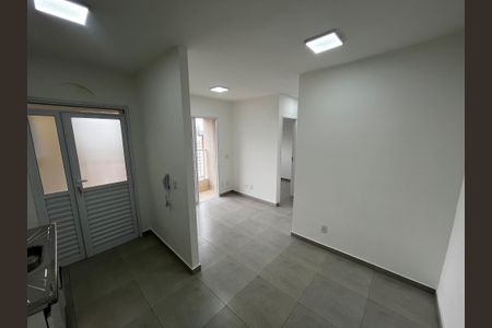 Apartamento para alugar com 43m², 2 quartos e 1 vagaSala/Cozinha