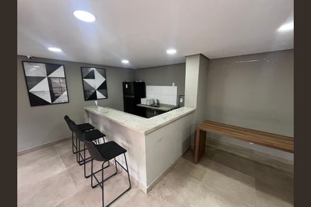 Apartamento para alugar com 43m², 2 quartos e 1 vagaÁrea comum - Salão de festas