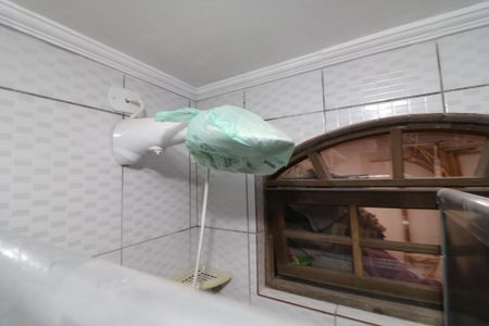 Casa à venda com 270m², 4 quartos e 2 vagasBanheiro 2