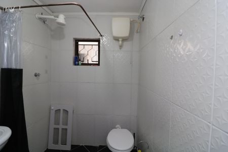 Casa à venda com 270m², 4 quartos e 2 vagasBanheiro da Suíte