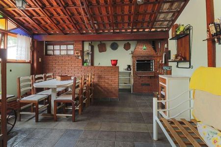 Casa à venda com 3 quartos, 110m² em Vila Regente Feijó, São Paulo