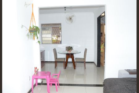 Casa para alugar com 280m², 4 quartos e 4 vagasSala de Jantar