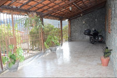 Casa para alugar com 280m², 4 quartos e 4 vagasVaranda