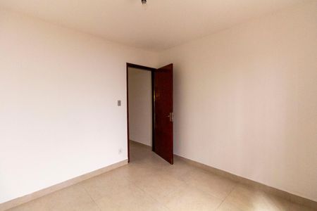 Quarto 2 de casa à venda com 4 quartos, 135m² em Jardim Angela (Zona Leste), São Paulo