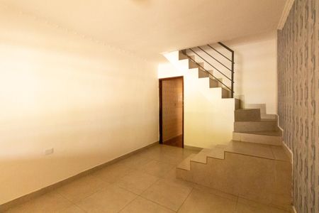 Sala de casa à venda com 4 quartos, 135m² em Jardim Angela (Zona Leste), São Paulo